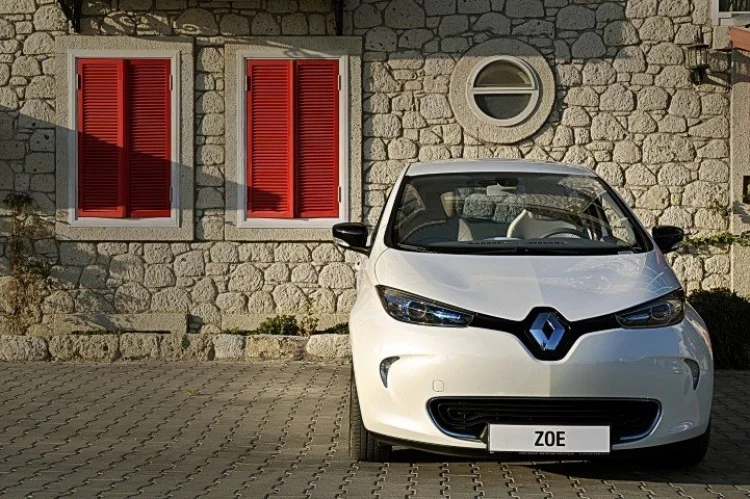 Renault-Nissan İttifakı elektrik motorlu araç satışında 250 bin adedi aştı