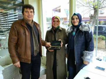 Tülay Yılmaz, dostlarını ziyaret etti