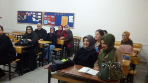 Seka Çocuk Dostları'nda öğretmenler eğitildi