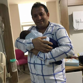 Hakan Demirkol baba oldu