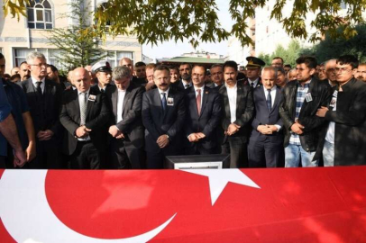 Şehidimiz Sarıtosun, Dualarla Son Yolculuğuna Uğurlandı