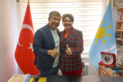 TANJU ÇOLAK, İYİ PARTİ İZMİT İLÇE BAŞKANI PELİN COŞTUR FİLİZ’İ ZİYARET ETTİ