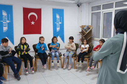 Büyükşehir’den işaret dili atölyesi