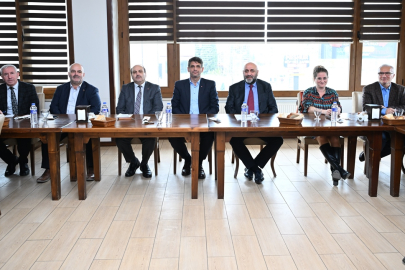 KOCAMAN FIRINCI ESNAFI İLE BİR ARAYA GELDİ