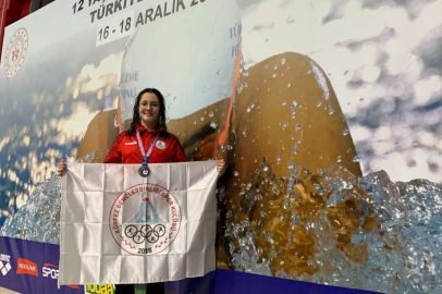 Körfezli Zeynep gümüş madalya aldı