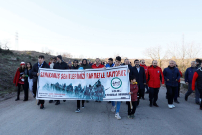 Körfezliler Sarıkamış Şehitleri için yürüdü