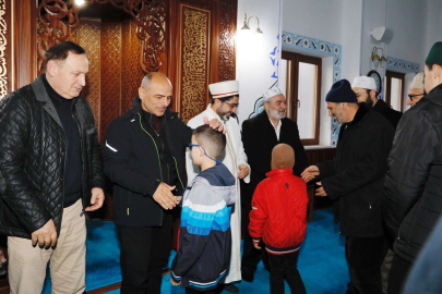 Körfezliler sabah namazında buluştu