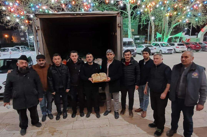 Köylerdeki fırınlar deprem bölgesi için yandı