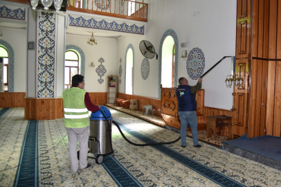 KARTEPE’DE CAMİLER RAMAZAN AYINA HAZIR