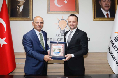 Başkan Söğüt’ten Okutan’a ‘hayırlı olsun’