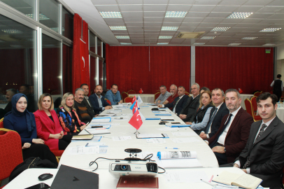 KÖRFEZ TİCARET ODASI VE KOCAELİ ÜNİVERSİTESİ DEPREM ÇALIŞMALARI DEVAM EDİYOR