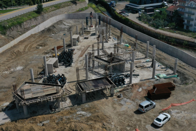 Gölcük Terminal Binası hızla ilerliyor