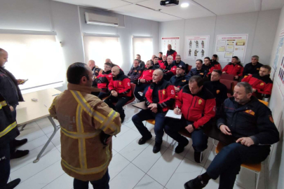 Büyükşehir İtfaiyesinden operatör eğitimi