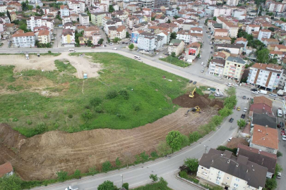 DERİNCE’DE DERE ISLAH ÇALIŞMASI YAPILIYOR