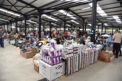 KARTEPE ANTİKA PAZARI’NA İLGİ ARTIYOR