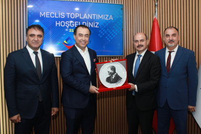 NUH ÇİMENTO A.Ş. CEO’SU K.GÖKHAN BOZKURT, KTO MECLİS TOPLANTISINA KATILDI