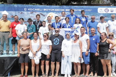 Türkiye Şampiyonası için Kocaeli’de kulaç attılar