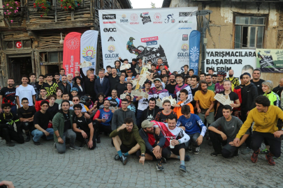 DAĞ BİSİKLETİ DOWNHİLL CUP GÖLCÜK’TE BÜYÜK HEYECANA SAHNE OLDU