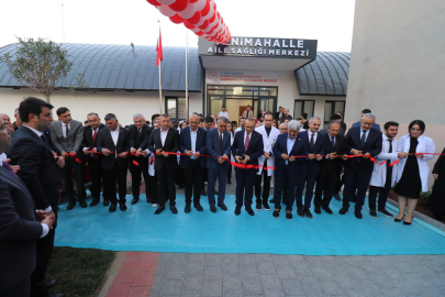 Yenimahalle Aile Sağlığı Merkezi düzenlenen törenle hizmete açıldı.