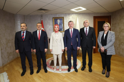 Bakan Göktaş’tan Büyükşehir’e ziyaret