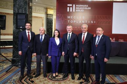 Başkan Büyükakın: Marmara Depremi ve Marmara Denizi en büyük önceliğimiz