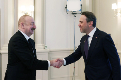 Enerji Bakanı Bayraktar, Azerbaycan Cumhurbaşkanı Aliyev ile görüştü