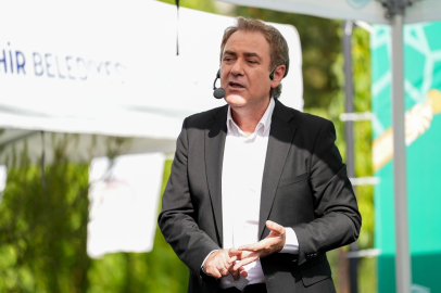 Tarihçi yazar Sinan Meydan çocuklara Atatürk'ü anlattı