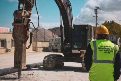 Kaynarca’nın 11 kilometrelik yeni hattında ikinci etap hızla ilerliyor