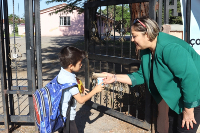 Kocaeli İzmit Belediyesi’nden eğitime sağlıklı dokunuş