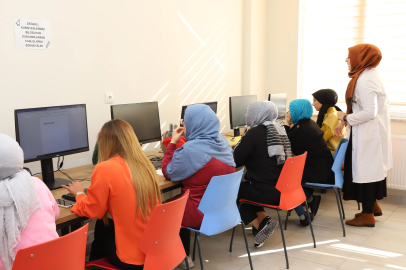 KOMEK yeni döneme 94 bin kursiyerle başladı