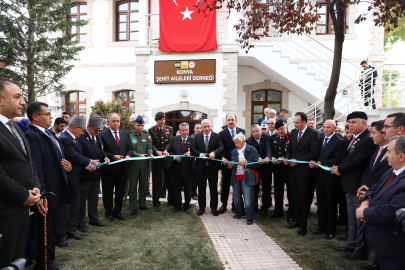 Konya'da yenilenen Şehit Aileleri Derneği binası açıldı