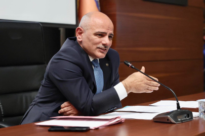 Körfez Belediyesi’nde yılın son meclisi yapıldı