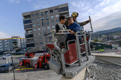İzmir’de engelli bireylere deprem ve yangın tatbikatı
