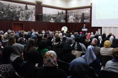 Bursa Yıldırım'da kadınlara e-ticaret desteği