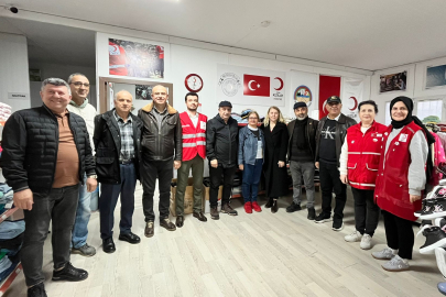 CHP KÖRFEZ KADIN KOLLARI’NDAN TÜRK KIZILAY'A ZİYARET