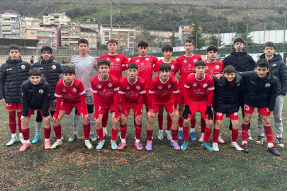 U15 Futbol Ligi 5. Grupta Körfez Gençlerbirliği liderliğini devam ettirdi.