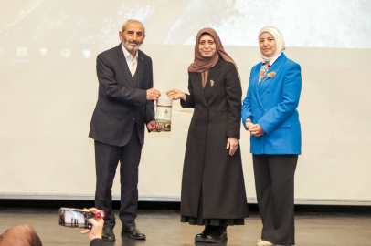 Suriye zindanlarının sessiz çığlığı Bursa'da yankılandı