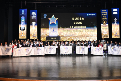 Bursa'da 700 öğretmene 'eTwinning kalite etiketi'