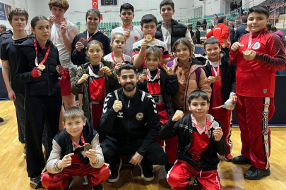 Körfezli Rafet Kick Boksta Türkiye Şampiyonu