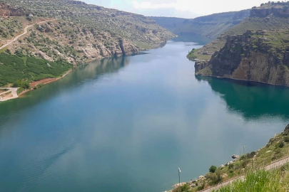 Dicle Barajı'nda kontrollü su tahliyesi