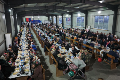 Büyükakın, Bulgaristan’daki “kardeşlik sofrasında” iftar yaptı