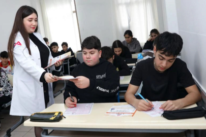 Mersin’de öğrencilere sınav yolunda büyük destek