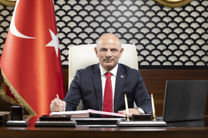 Şener Söğüt’ten Sağlık Kahramanlarına Anlamlı Mesaj