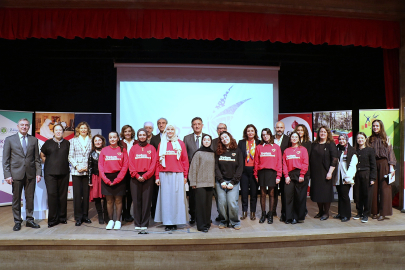 GTÜ ev sahipliğinde gençleri sanayiyle buluşturan model tanıtıldı