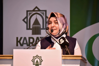 Konya Karatay'da evli çiftlere eğitim sürüyor