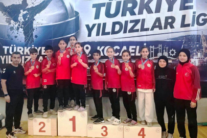 Körfez’in yıldız karatecileri Darıca’da parladılar