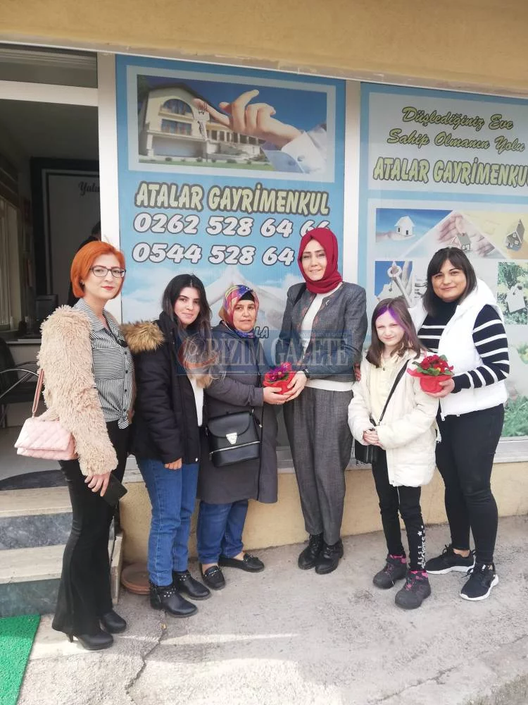 MHP’li kadınlar, kadınları ziyaret etti